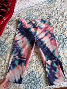 Athleta Tie-Dye Pocket Leggings — Pink, Blue & Green